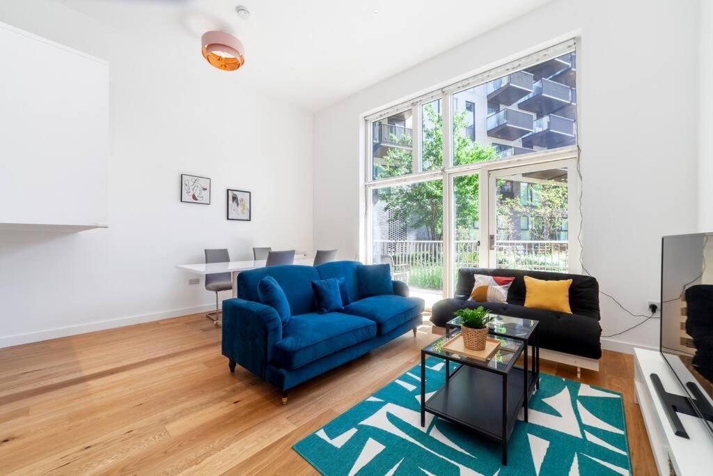 Stunning New 3 Bdr Duplex Wbalcony, East London 아파트 외부 사진